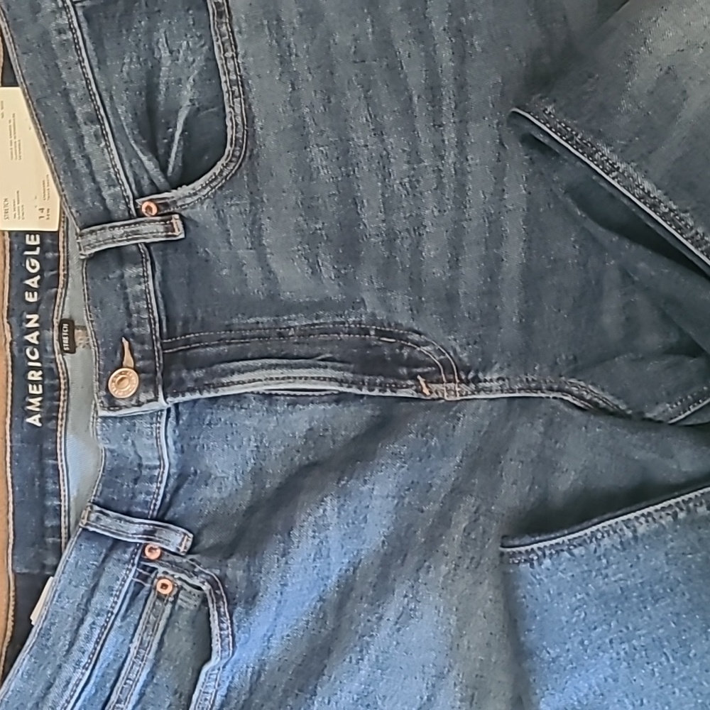 American Eagle 90's jeans